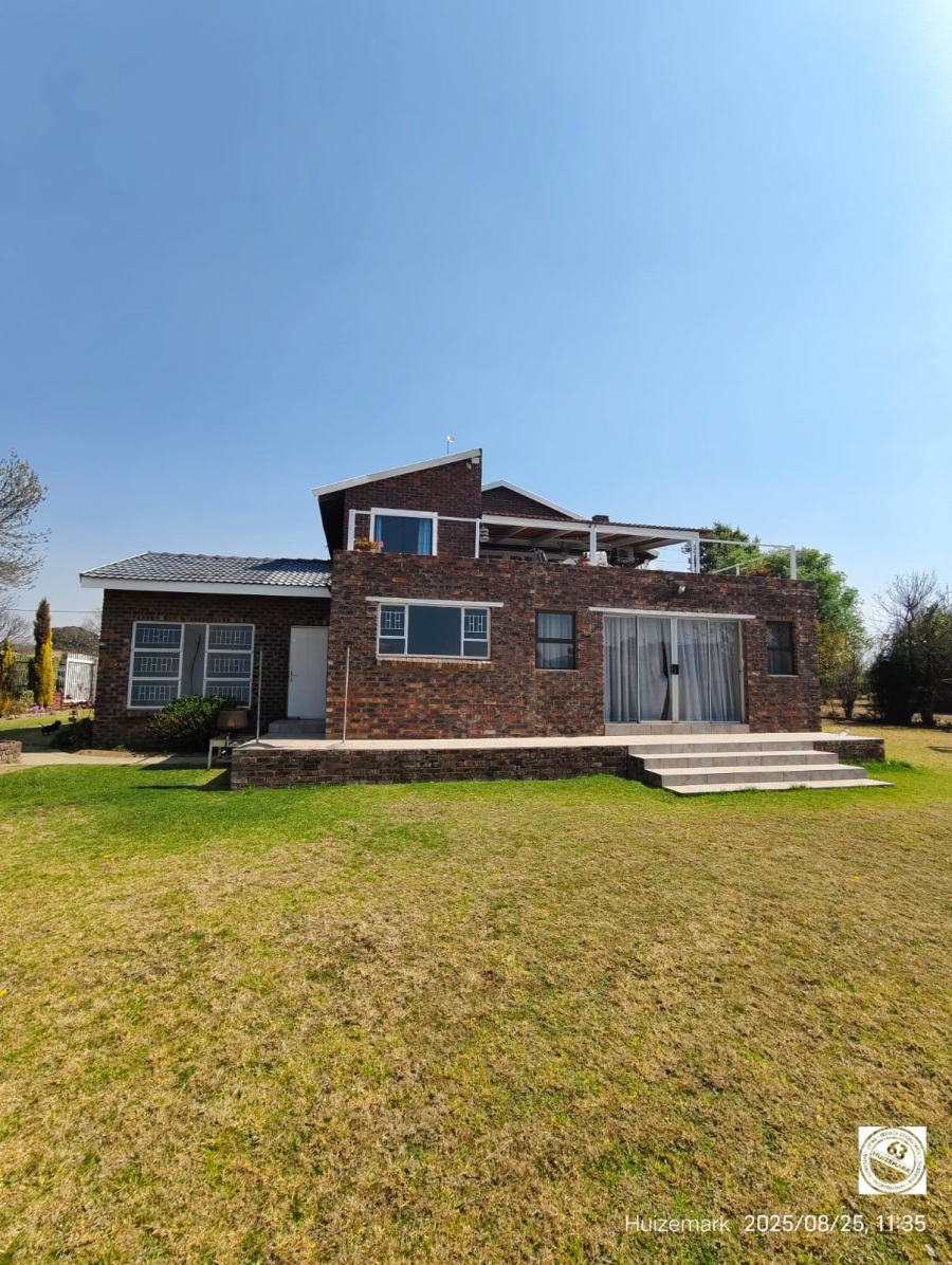 4 Bedroom Property for Sale in Deneysville Free State